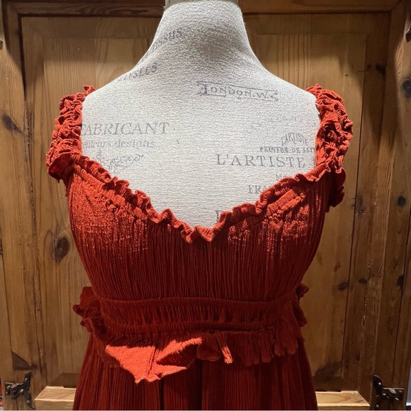 Pink Lily stretch and flowy dress size M. Fully lined and comfortable - Picture 5 of 14